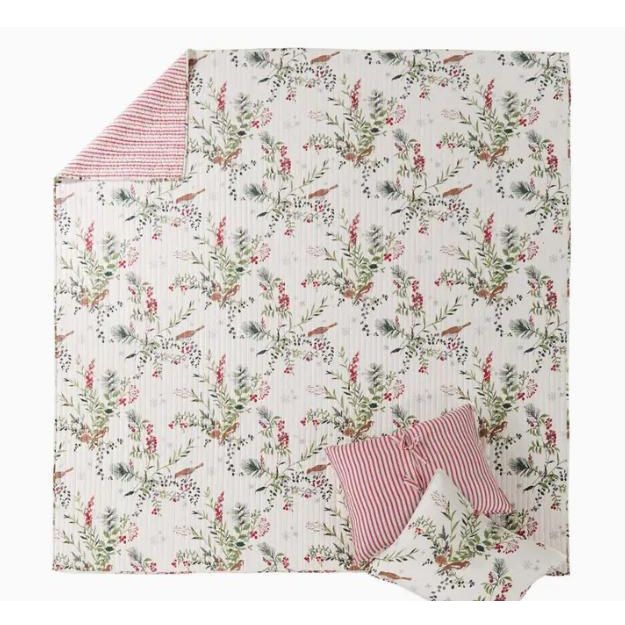 Winterberry Forest Reversible Quilt Set