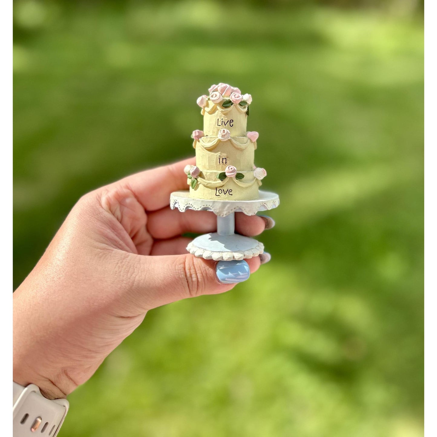 Cake Topper (Live in Love)