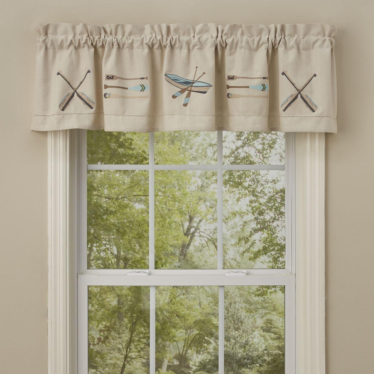 Paddles Embroidered Lined Valance