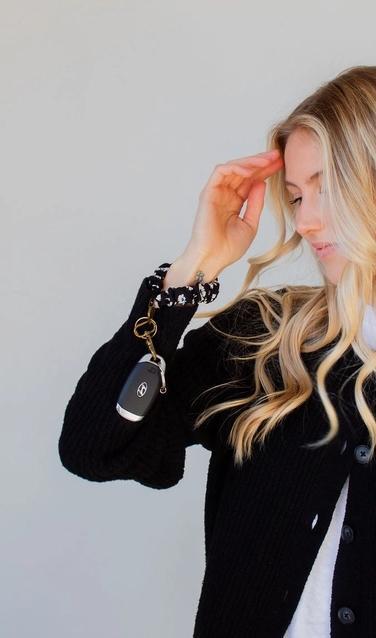 Onyx Floral Keychain