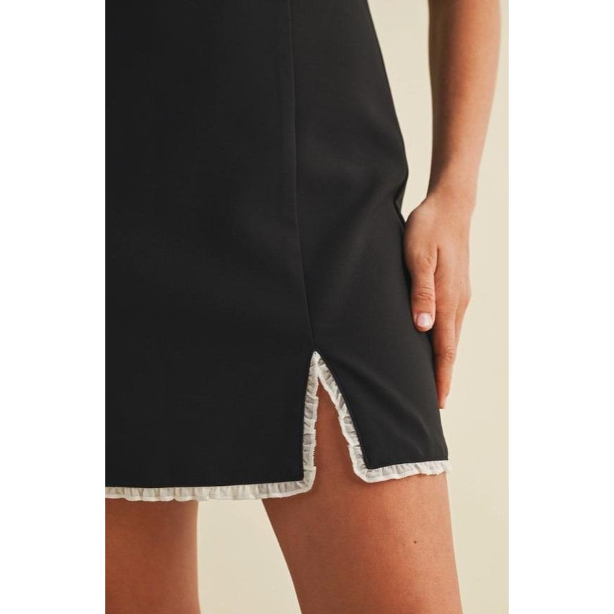 Front Side Slit Sleeveless Dress (Black)