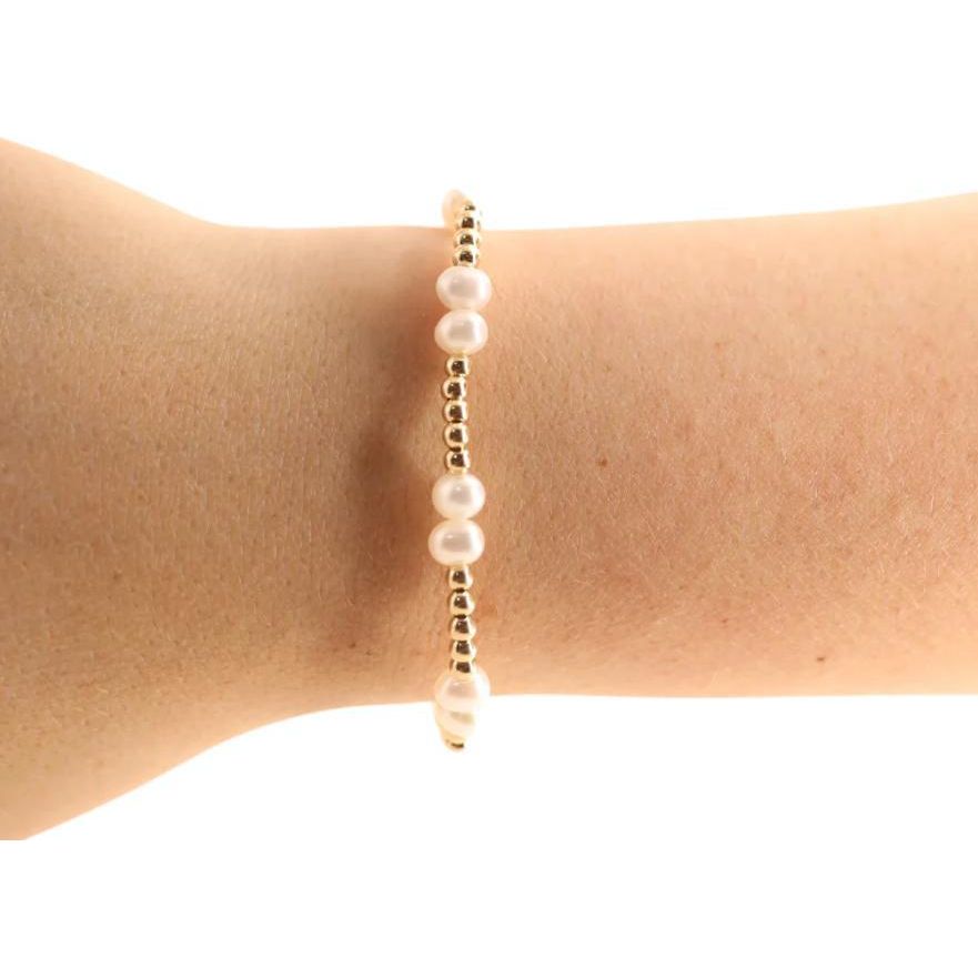 Beaded Blondes Coastal Pearl Bracelet in Gold