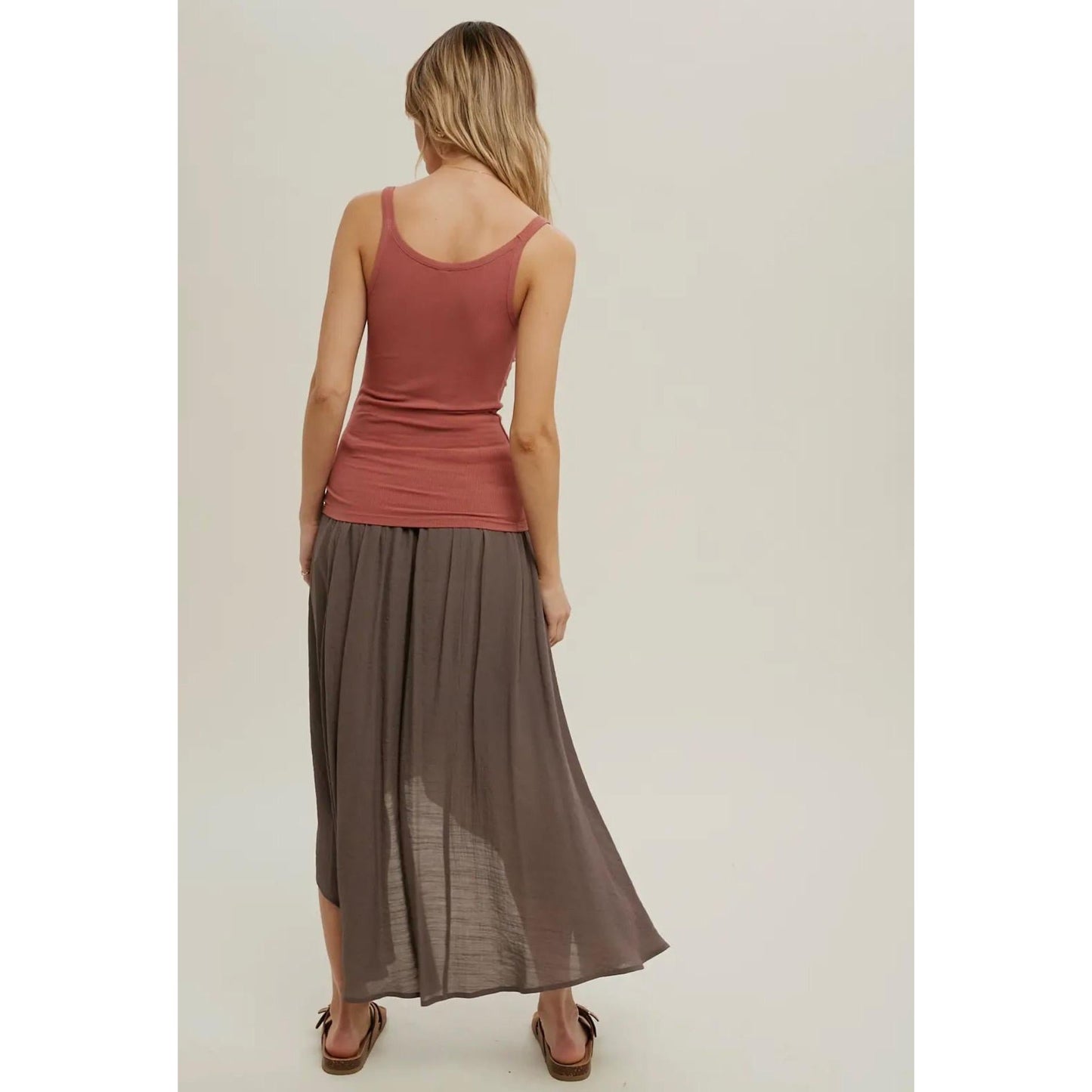 Ribbed Knit Fitted Tank Top (Sienna)