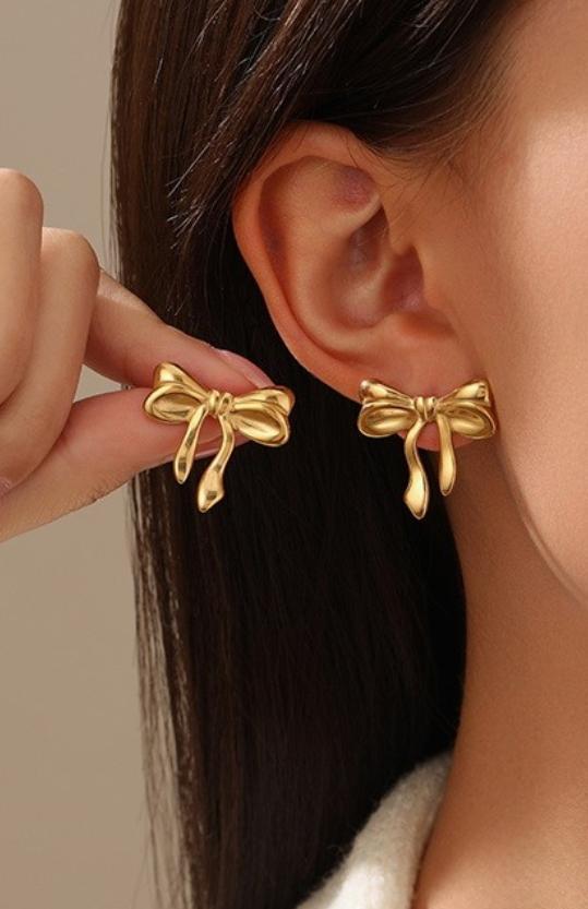 18K Stainless Steel Tarnish Free Bow Stud Earrings