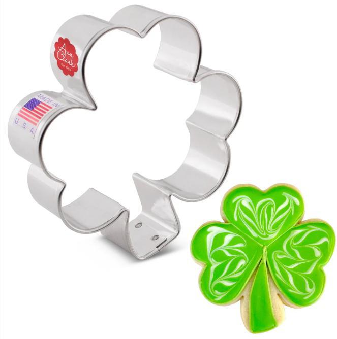 Small Shamrock Cookie Cutter