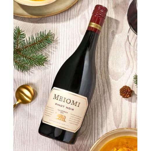 Meiomi Pinot Noir