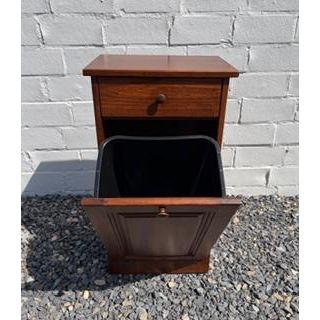 Amish Made Single Trash Can (Cherry Oak)