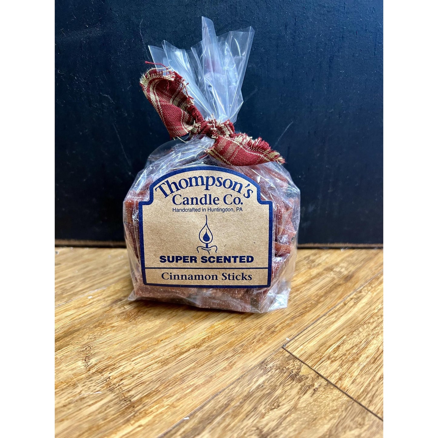 Thompson's Candle Cinnamon Sticks Crumble Melts