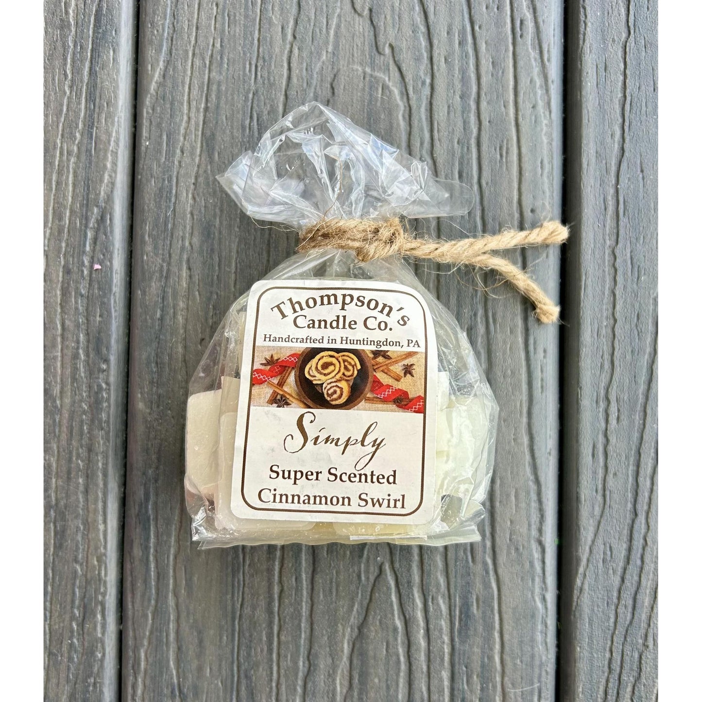 Thompson's Candle Cinnamon Swirl Crumble Melts