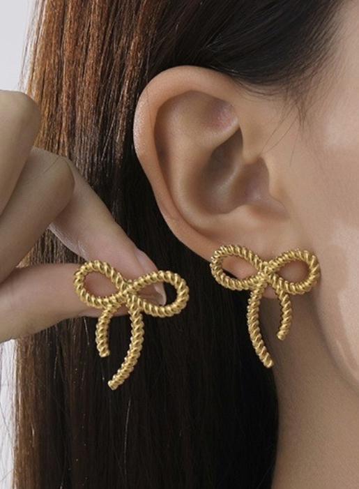 18K Stainless Steel Tarnish Free Bow Stud Earrings