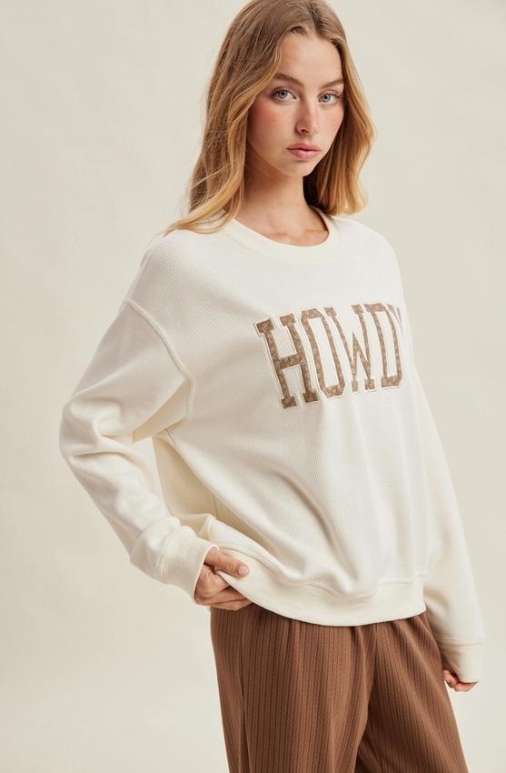 Western 'howdy' Floral Graphic Cozy Sweatshirt (Off White/Mocha)