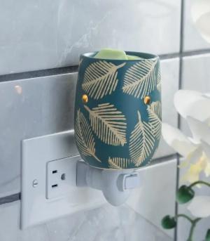 Pressed Leaf Pluggable Fragrance Warmer