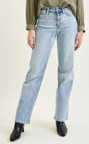 Judy Blue Light Wash Straight Leg Jeans