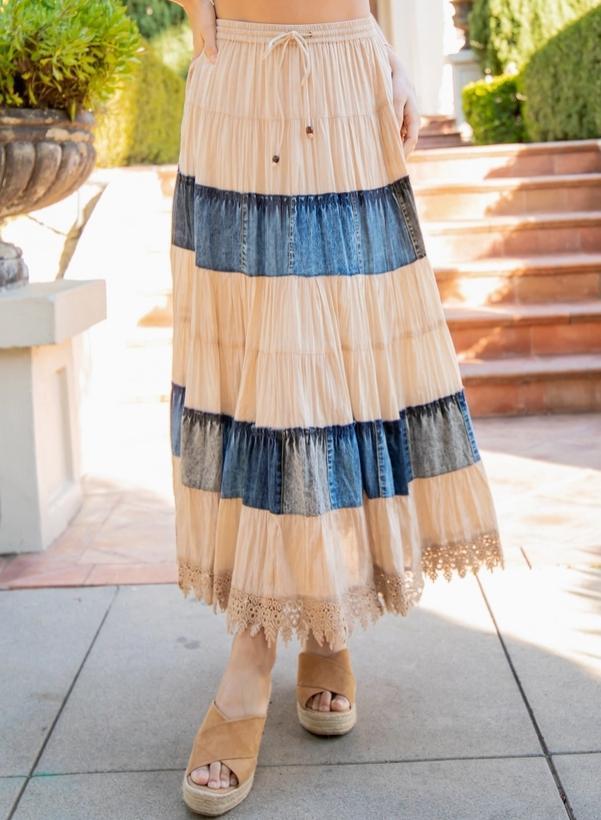 Women Long Tiered Western Skirt, Lined with Two Pockets (Latte)