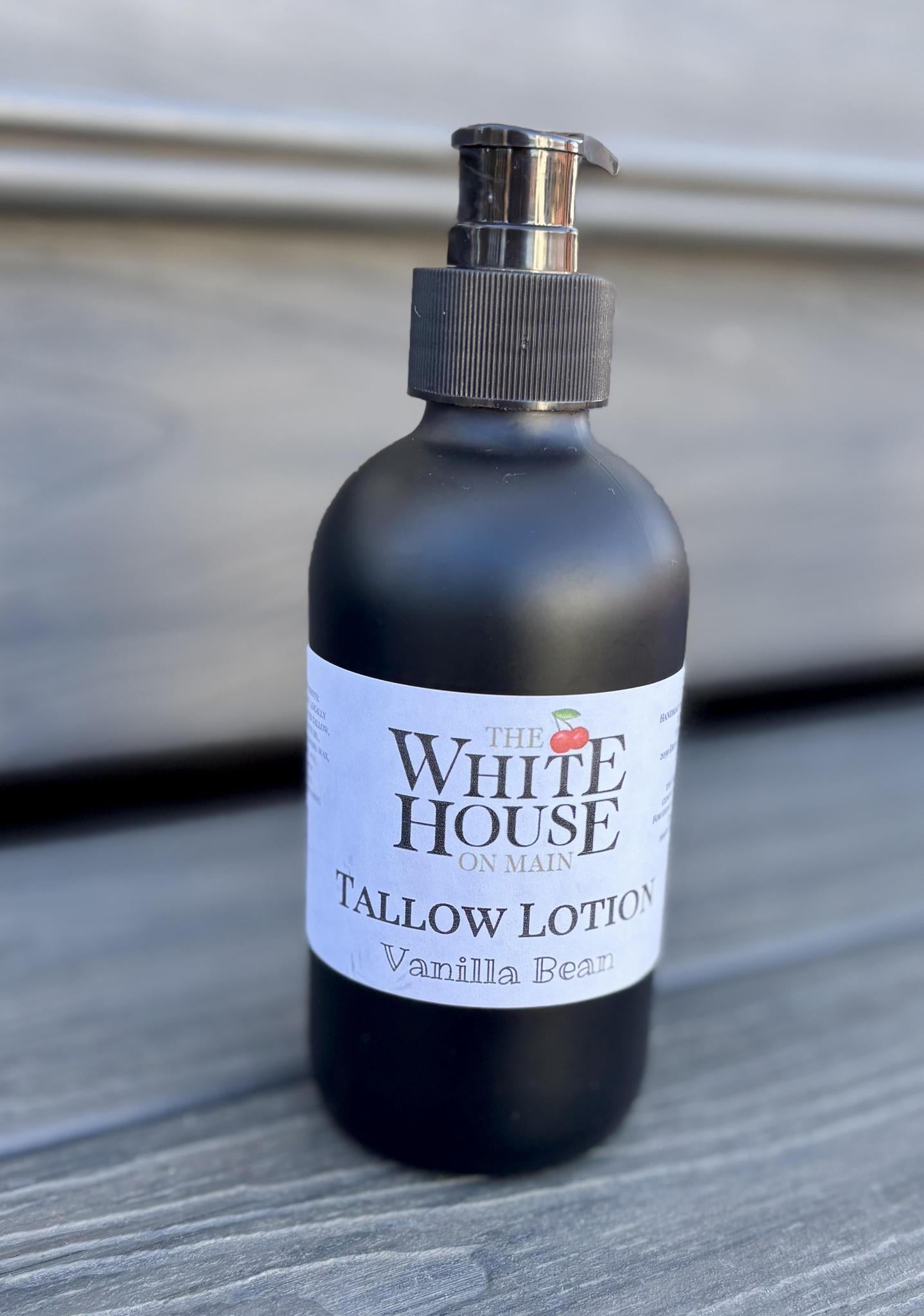 The White House on Main Tallow Lotion