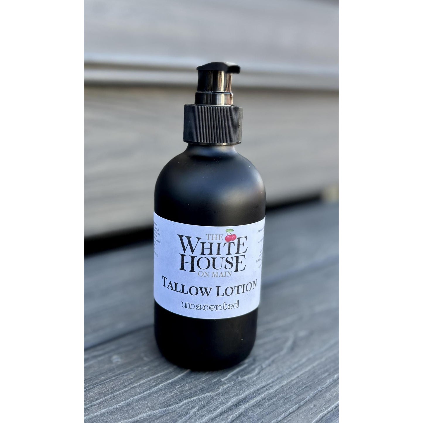 The White House on Main Tallow Lotion
