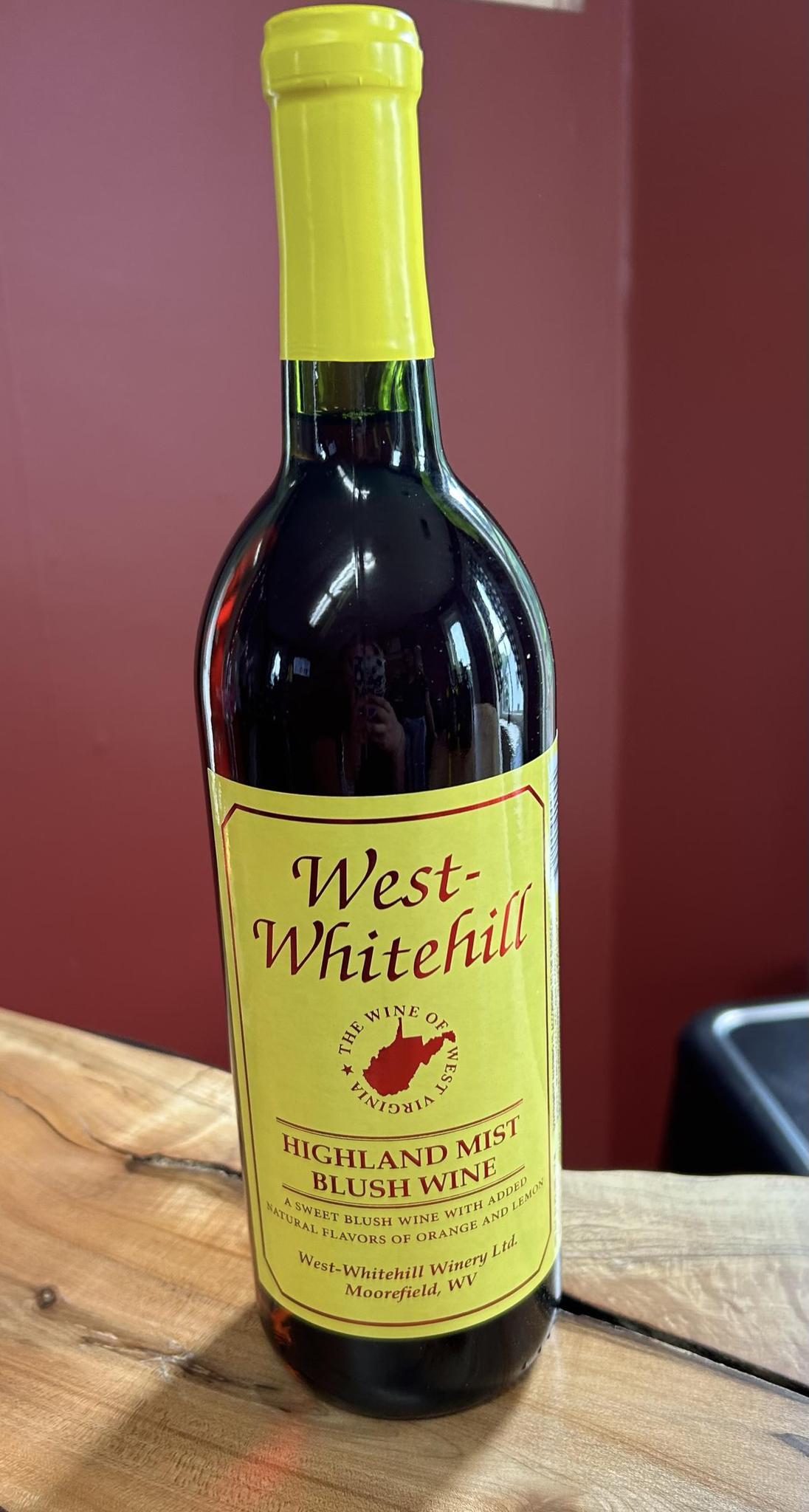 West Whitehill Highland Mist Blush Wine