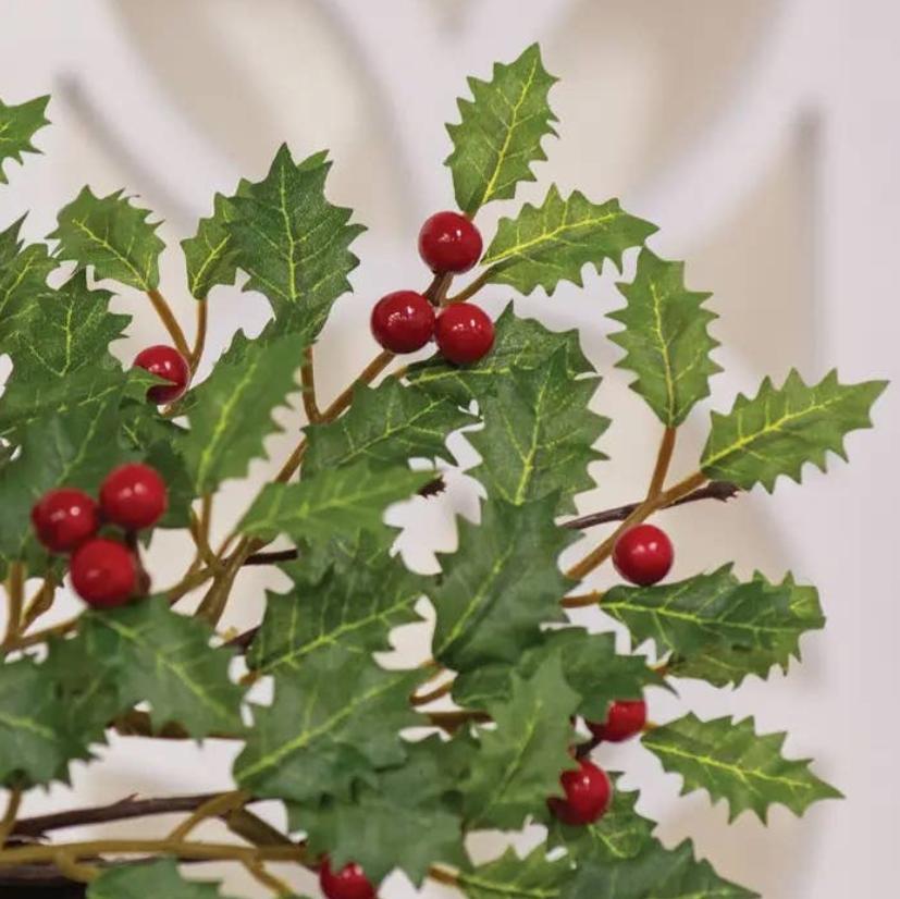 Merry Little Holly & Berries Wreath - 18"