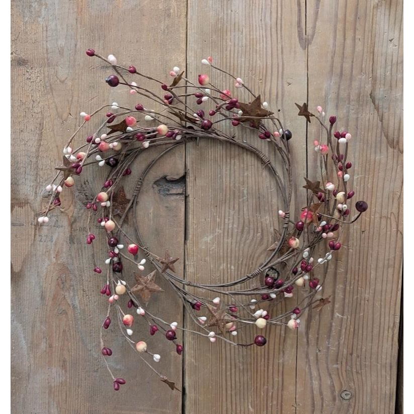 6.5" Large and Small Pip Berry with Rusty Stars Candle Ring