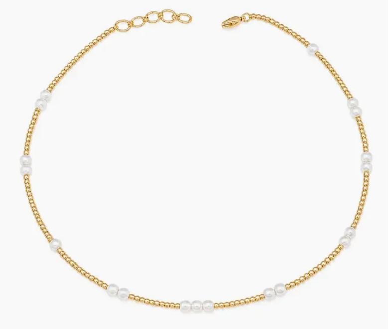 Gold and Pearl Necklace