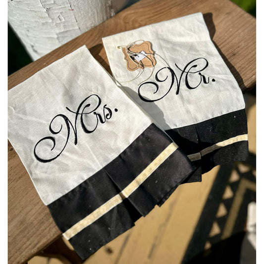 Mr. & Mrs. Linen Towel 2pc Set