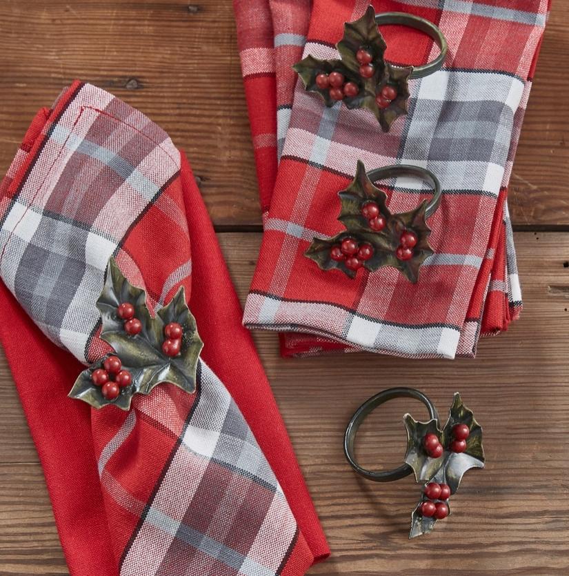 Park Design Holly and Berry Napkin Ring