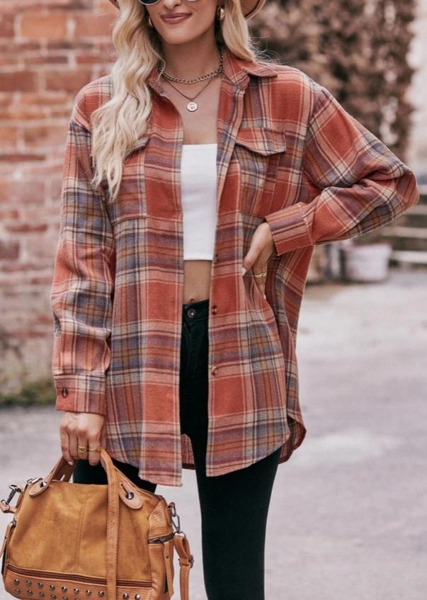 Women’s Plaid Oversized Flannel Button Down Shirt (Caramel)