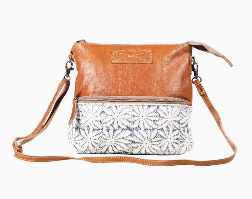 Myra Itsy Bitsy Small & Crossbody Bag