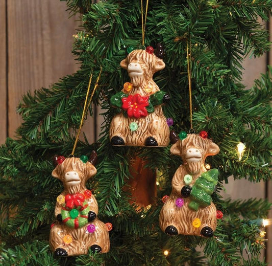 Ceramic Light Up Merry Highland Ornament 3 Assorted