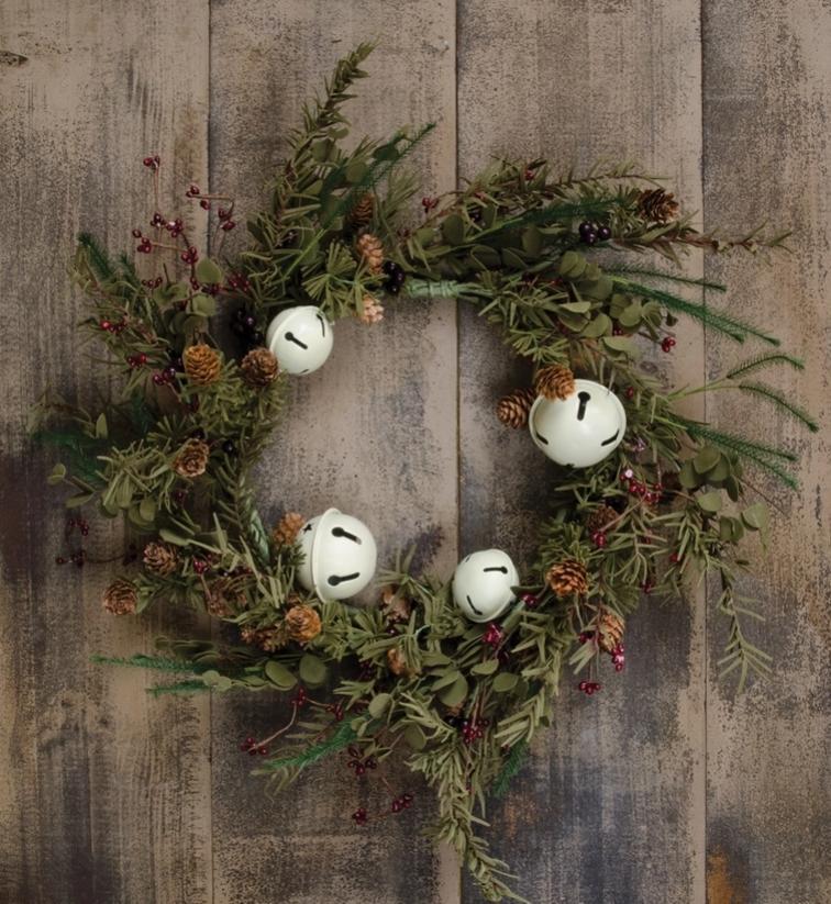 Country Bell Pine Wreath - 20"
