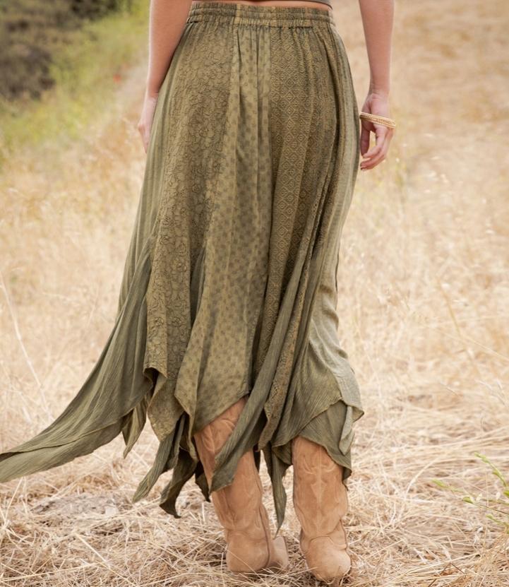 Boho Handkerchief Hem Patchwork Maxi Skirt (Gravel)