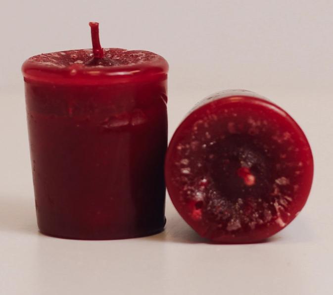 A Cheerful Giver Candle Votives Farm House Memories (Red)