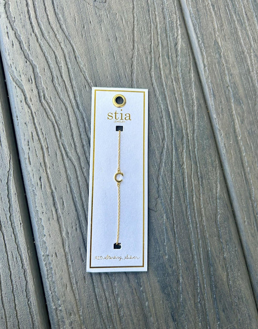 "C" Bracelet (Gold)