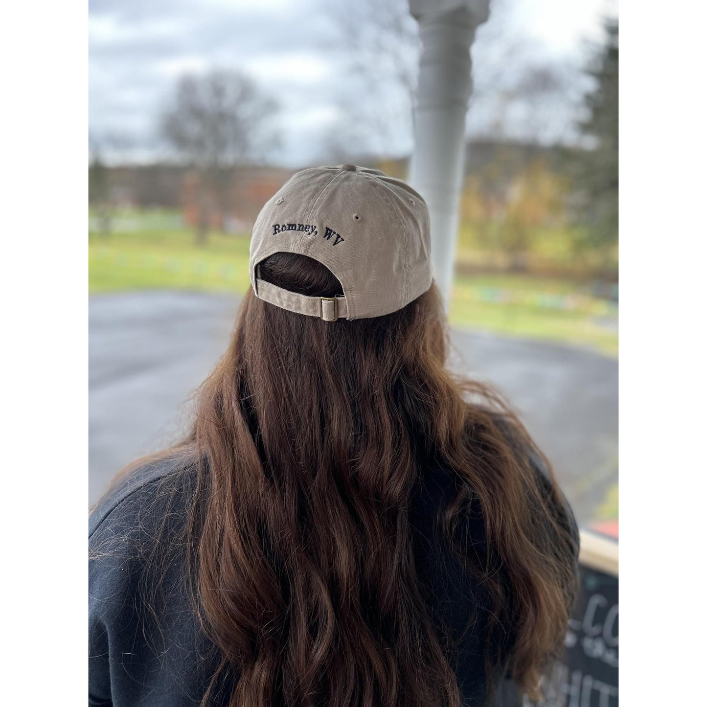 1762 Wine & Brew Hat (Tan)