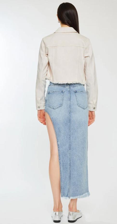 KanCan Ellie Cropped Denim Jacket – Ecru Frayed Hem Stretch
