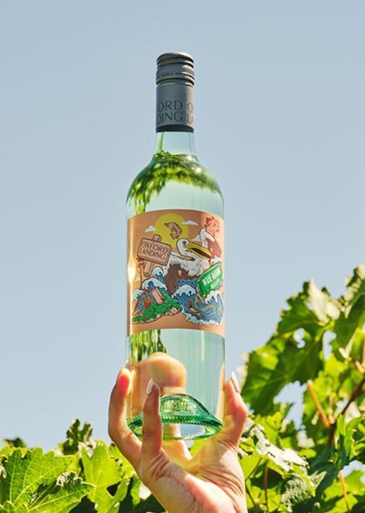Riverlife by Oxford Landing Wake Making Moscato