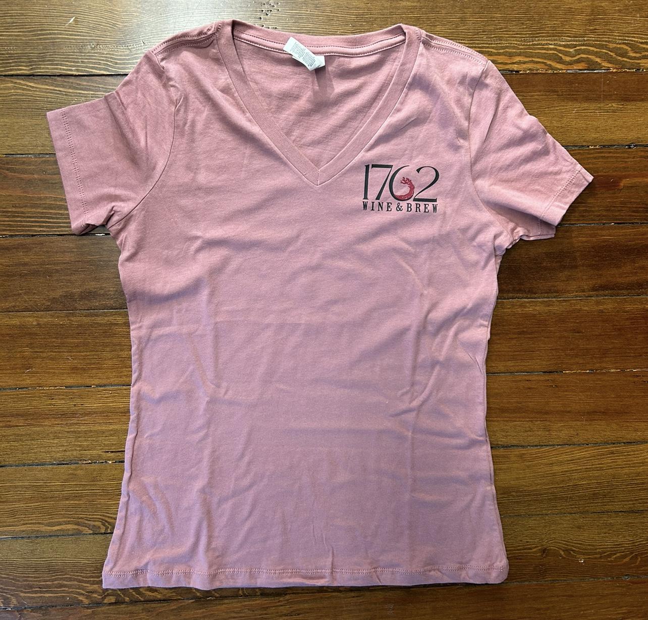 1762 Wine & Brew Tee V Neck (Mauve)