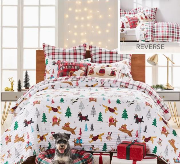 Jingle Paws Quilt Set
