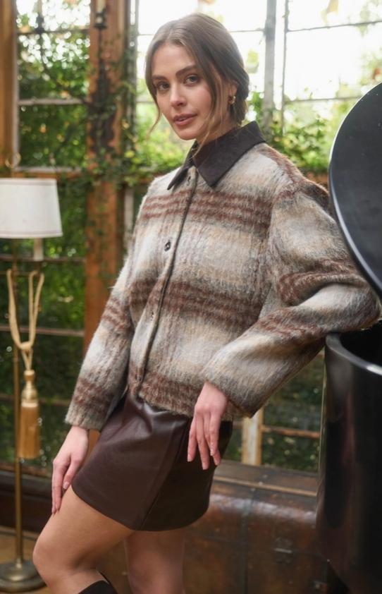 Brushed Plaid Contrast Collar Jacket (Cream Multi)