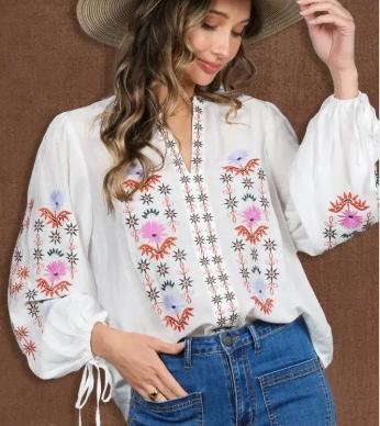 Vintage Embroidered Bohemian Blouse Top (Off White)